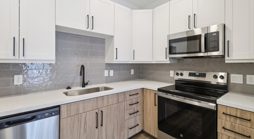 Beautiful Kitchens with Modern Appliances